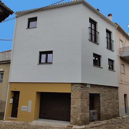 Casa Angulosa โกวิลา ภายนอก รูปภาพ