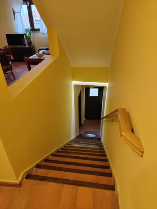 Casa Angulosa โกวิลา ภายนอก รูปภาพ